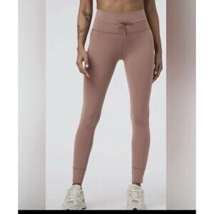 Vuori Women's Daily Legging Small High Rise Rust Yoga Pants